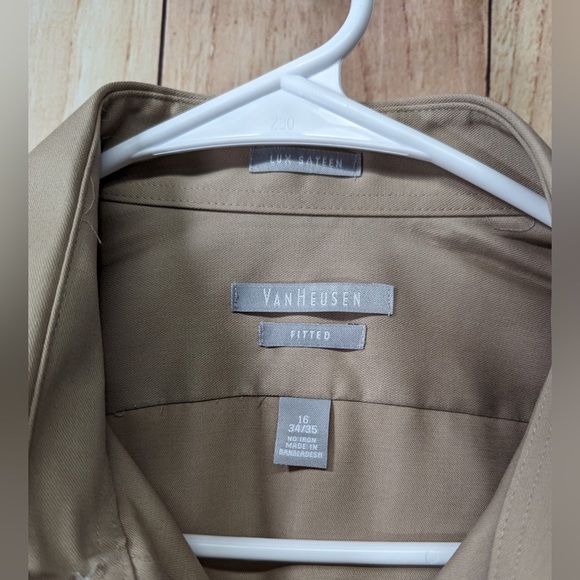 Van Heusen Shirt Regular Fit Lux Sateen Beige Solid Button-down Men's 16  34/35 - Picture 4 of 6